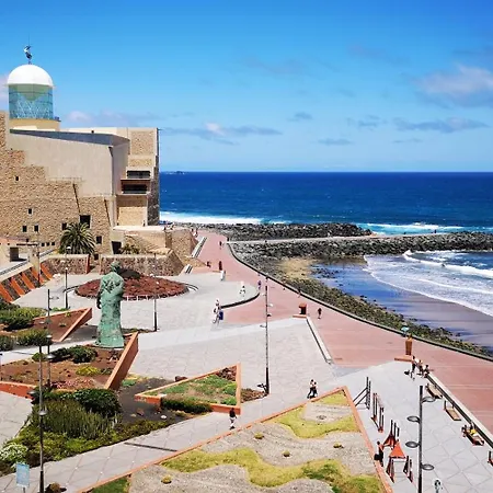 Διαμέρισμα Acogedor En Primera Linea De Playa Canteras *